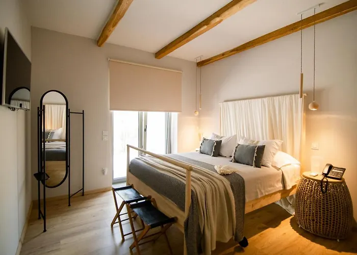 Elies Residences Luxury Apartments